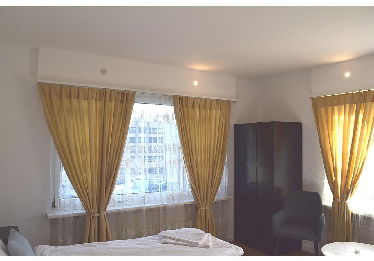 Hotel Restaurant Krebs Гренхен Экстерьер фото