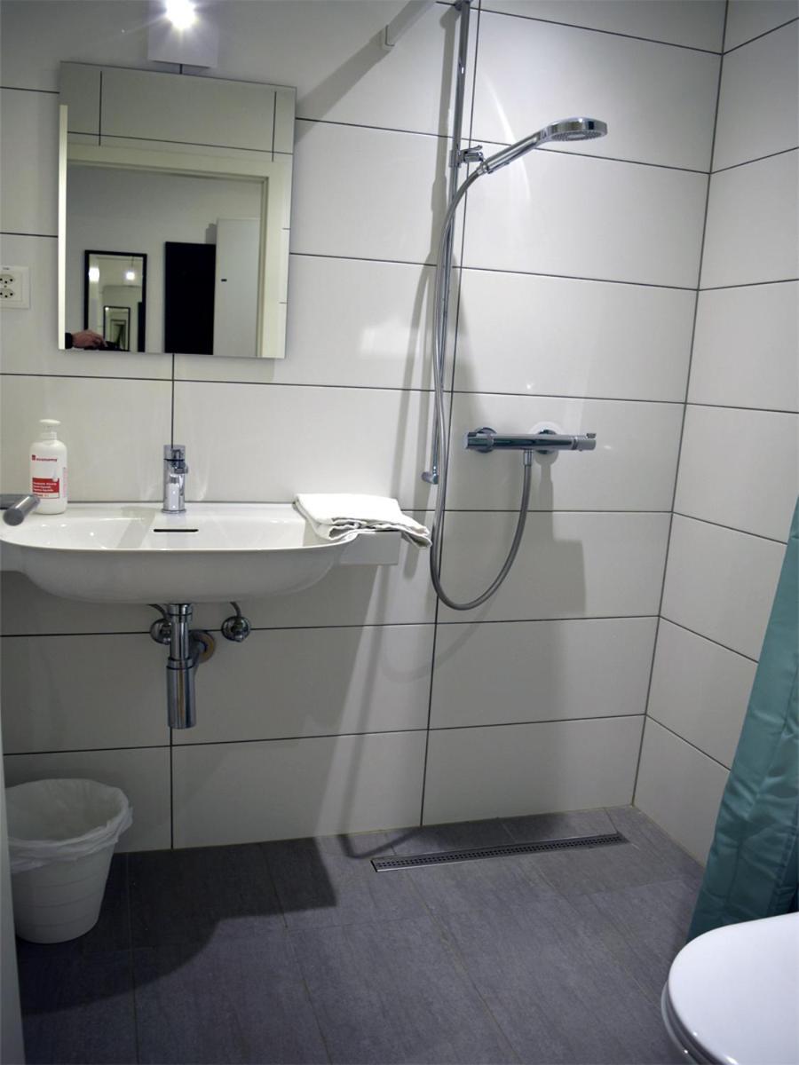 Hotel Restaurant Krebs Гренхен Экстерьер фото